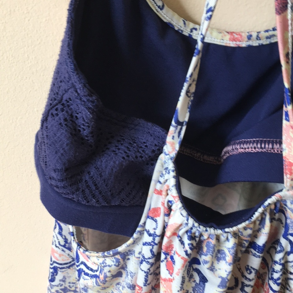 Like-new Lucky Brand exercise top - Picture 4 of 5